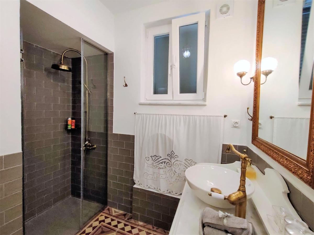 Spiti Sea View Neoclassical House In Steniaí المظهر الخارجي الصورة