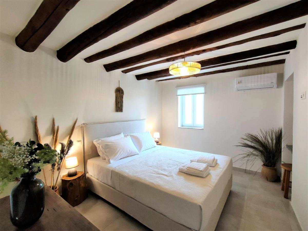 Spiti Sea View Neoclassical House In Steniaí المظهر الخارجي الصورة